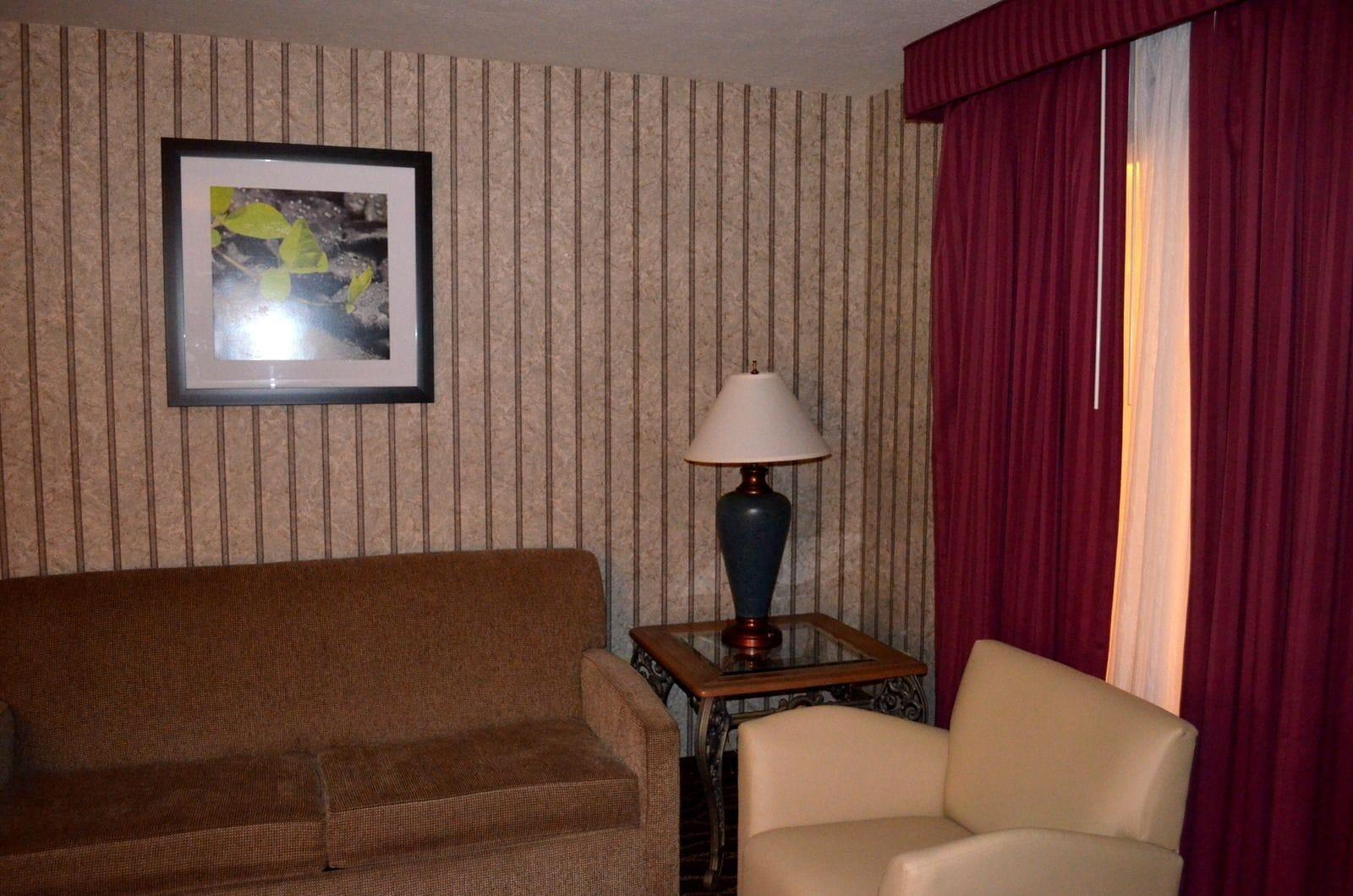 Quality Inn & Suites Cincinnati I-275 Springdale Eksteriør bilde